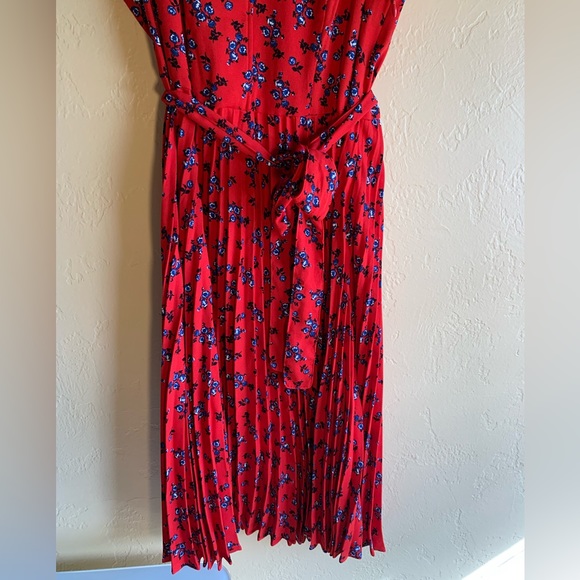 🌟 NWT T Tahari sleeveless collared dress 🌟 - Picture 3 of 8